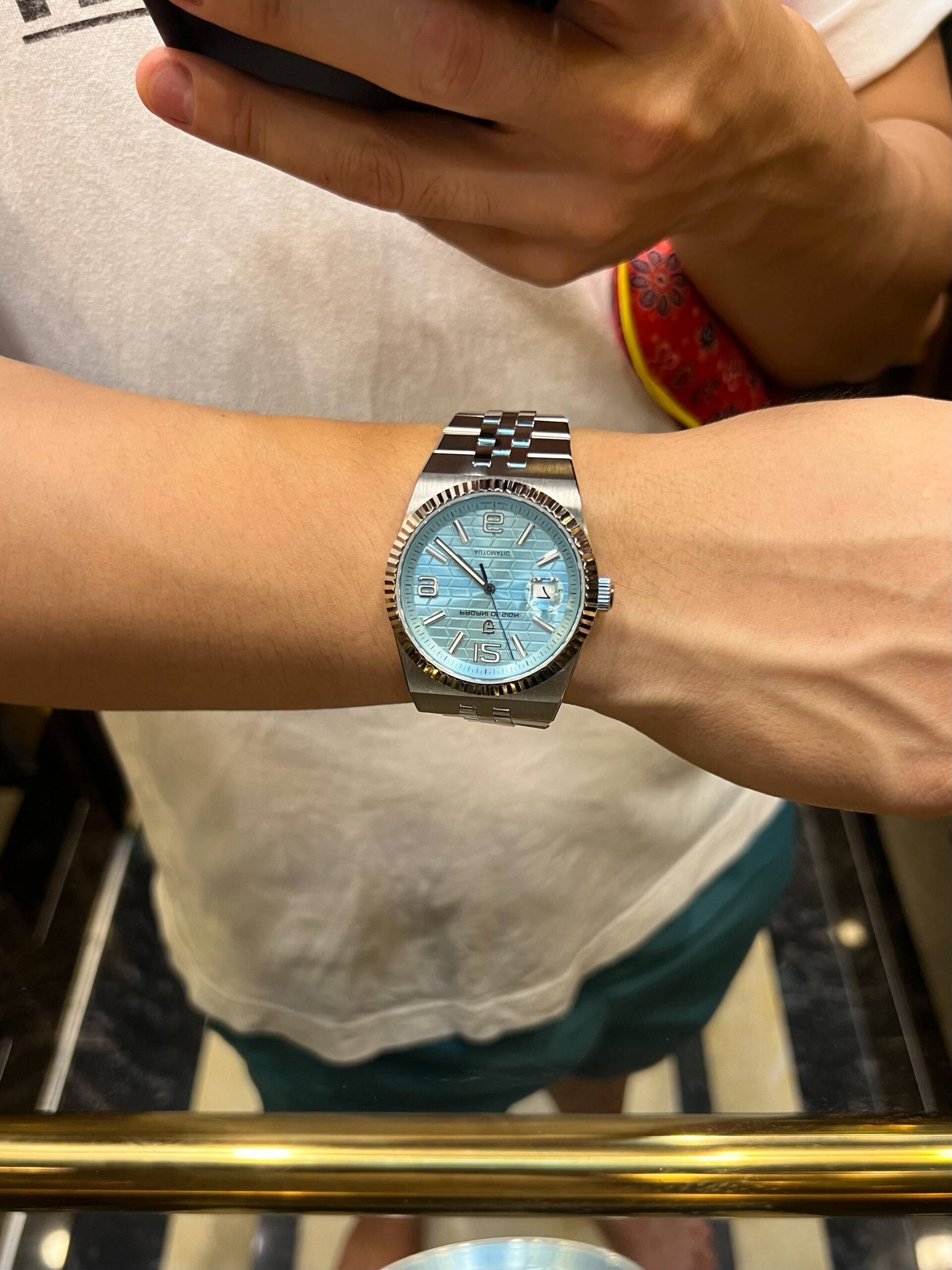 Review Image